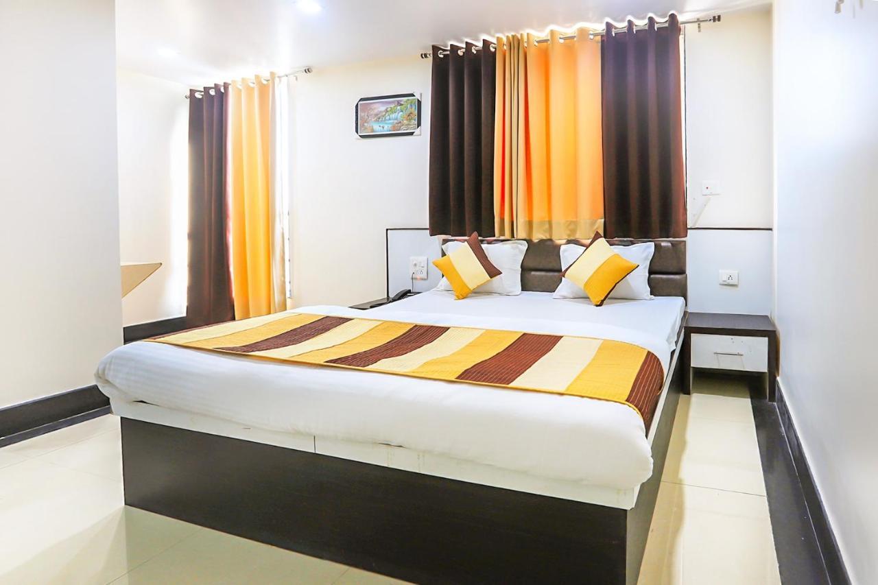 Oyo 11840 Hotel Venus Ατζμέρ Εξωτερικό φωτογραφία